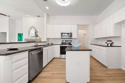 1213 Thistle Hill Trail, Weatherford, TX 76087 - Photo 6