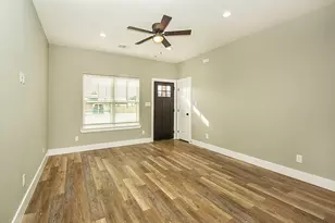 20496 US Hwy 377, Whitesboro, TX 76273 - Photo 2