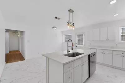 9526 Castlefield Drive, Dallas, TX 75227 - Photo 8