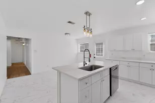 9526 Castlefield Dr, Dallas, TX 75227 - Photo 8