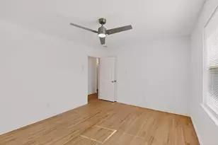 9526 Castlefield Dr, Dallas, TX 75227 - Photo 18