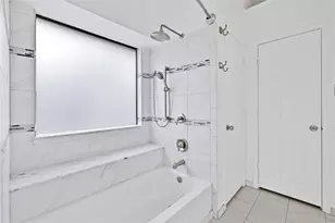 2094 Amber Ct, Lewisville, TX 75067 - Photo 8