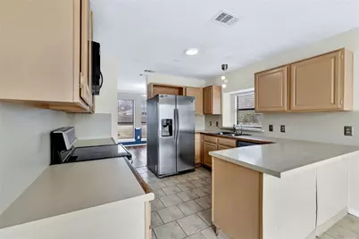 2094 Amber Court, Lewisville, TX 75067 - Photo 16