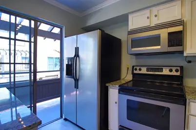 5757 E University Boulevard #23D, Dallas, TX 75206 - Photo 12