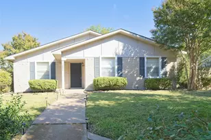 1421 Cross Bend Rd, Plano, TX 75023 - Photo 1