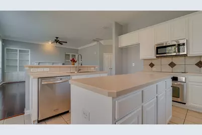 4008 Kenwood Drive, Flower Mound, TX 75022 - Photo 14