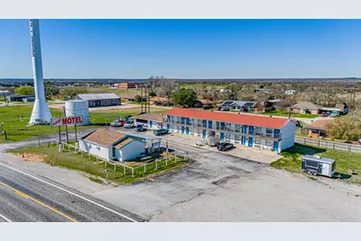 1157 W Bypass 287, Alvord, TX 76255 - Photo 2