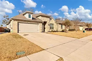 137 Gardenia Dr, Azle, TX 76020 - Photo 36