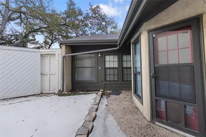 9611 Baseline Drive, Dallas, TX 75243 - Photo 22