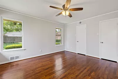 6440 Runnemede Drive, Dallas, TX 75214 - Photo 6