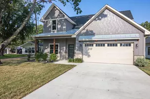 188 Seaside Dr, Gun Barrel City, TX 75156 - Photo 1