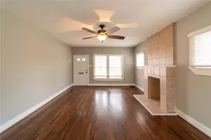 2226 W Rosedale St S, Fort Worth, TX 76110 - Photo 2