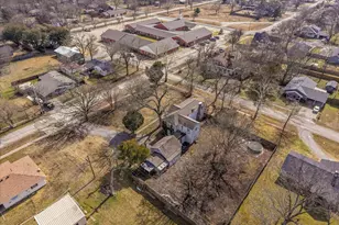601 N Main St, Leonard, TX 75452 - Photo 32