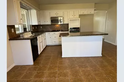 705 Kingsbridge Drive, Garland, TX 75040 - Photo 8