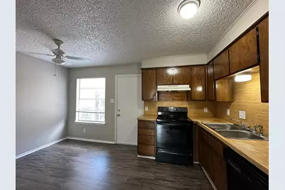 3801-3807 Coates Circle #3805, Benbrook, TX 76116 - Photo 6