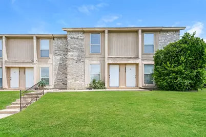 3801-3807 Coates Circle #3805, Benbrook, TX 76116 - Photo 1