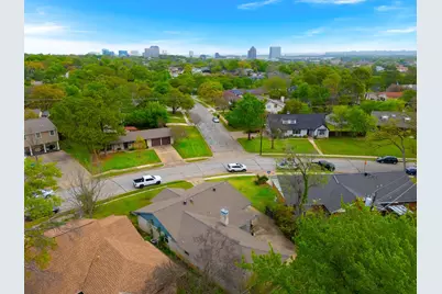326 Countryside Drive, Irving, TX 75062 - Photo 24