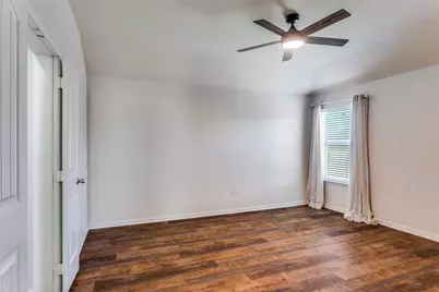 2252 Old Leonard Street, Fort Worth, TX 76119 - Photo 14