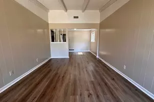 1904 Starling Ct, Cleburne, TX 76033 - Photo 2