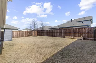 11236 W Pond Dr, Savannah, TX 76227 - Photo 26