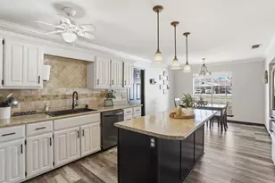 1050 Post Oak Ln, Reno, TX 75462 - Photo 8