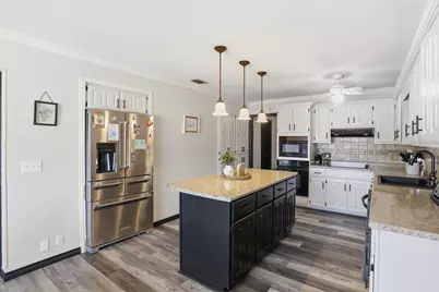 1050 Post Oak Lane, Reno, TX 75462 - Photo 10