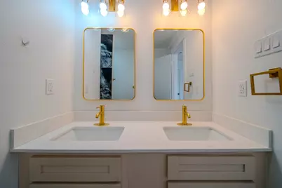 4425 Hilltop Street, Dallas, TX 75227 - Photo 2