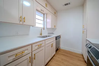 4425 Hilltop Street, Dallas, TX 75227 - Photo 6