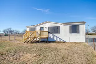 4201 Green Ridge Ln, Alvarado, TX 76009 - Photo 4