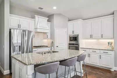 9413 Lakeway Drive, Argyle, TX 76226 - Photo 12