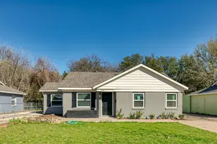 636 Schieme St, River Oaks, TX 76114 - Photo 1