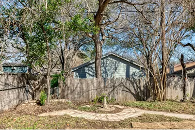 636 Schieme Street, River Oaks, TX 76114 - Photo 14