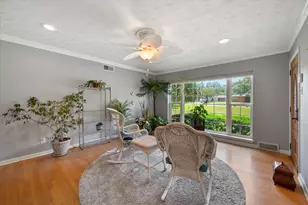 1215 Columbia Cir, Corsicana, TX 75110 - Photo 4