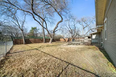 712 W Knox Street, Ennis, TX 75119 - Photo 20
