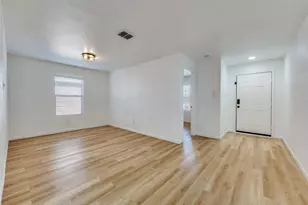 4912 Pacific Wy Dr, Frisco, TX 75036 - Photo 2