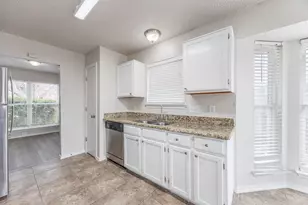 2201 Rockbluff Dr, Rowlett, TX 75088 - Photo 8