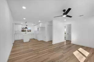 4509 Quails Ln, Fort Worth, TX 76119 - Photo 14