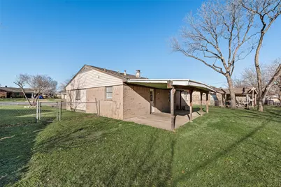 310 Katherine Court, Duncanville, TX 75137 - Photo 8