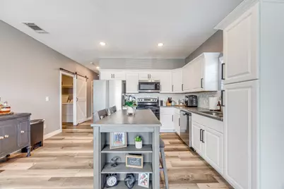 1429 E Odneal Street, Sherman, TX 75090 - Photo 4