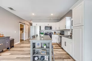 1429 E Odneal St, Sherman, TX 75090 - Photo 4