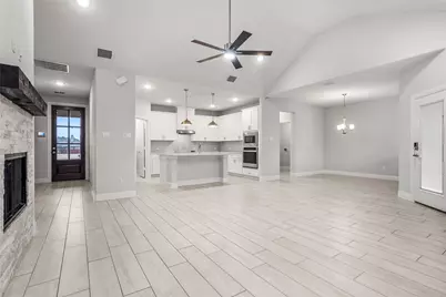 101 Gardenia Drive, Azle, TX 76020 - Photo 4