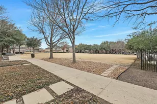 5582 Grosseto Dr, Frisco, TX 75034 - Photo 22