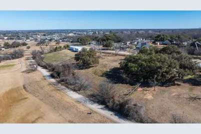 600 Mustang Trail, Granbury, TX 76049 - Photo 10