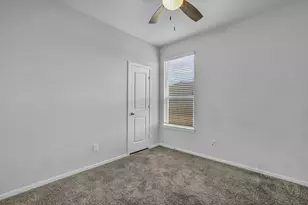 9224 Red Brush Trl, Fort Worth, TX 76131 - Photo 14