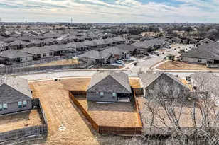 9224 Red Brush Trl, Fort Worth, TX 76131 - Photo 18