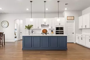 411 Heritage Hill Dr, Forney, TX 75126 - Photo 2