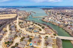 7805 Quiet Waters Dr, Arlington, TX 76016 - Photo 34