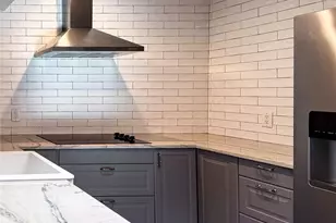 7450 Holly Hill Dr, Dallas, TX 75231 - Photo 12