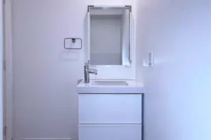 7450 Holly Hill Dr, Dallas, TX 75231 - Photo 30