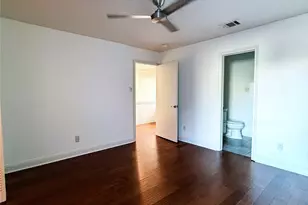 7450 Holly Hill Dr, Dallas, TX 75231 - Photo 24